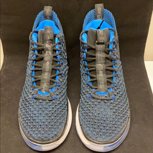 Nike Alphadunk Shoes - Picture 4 of 5